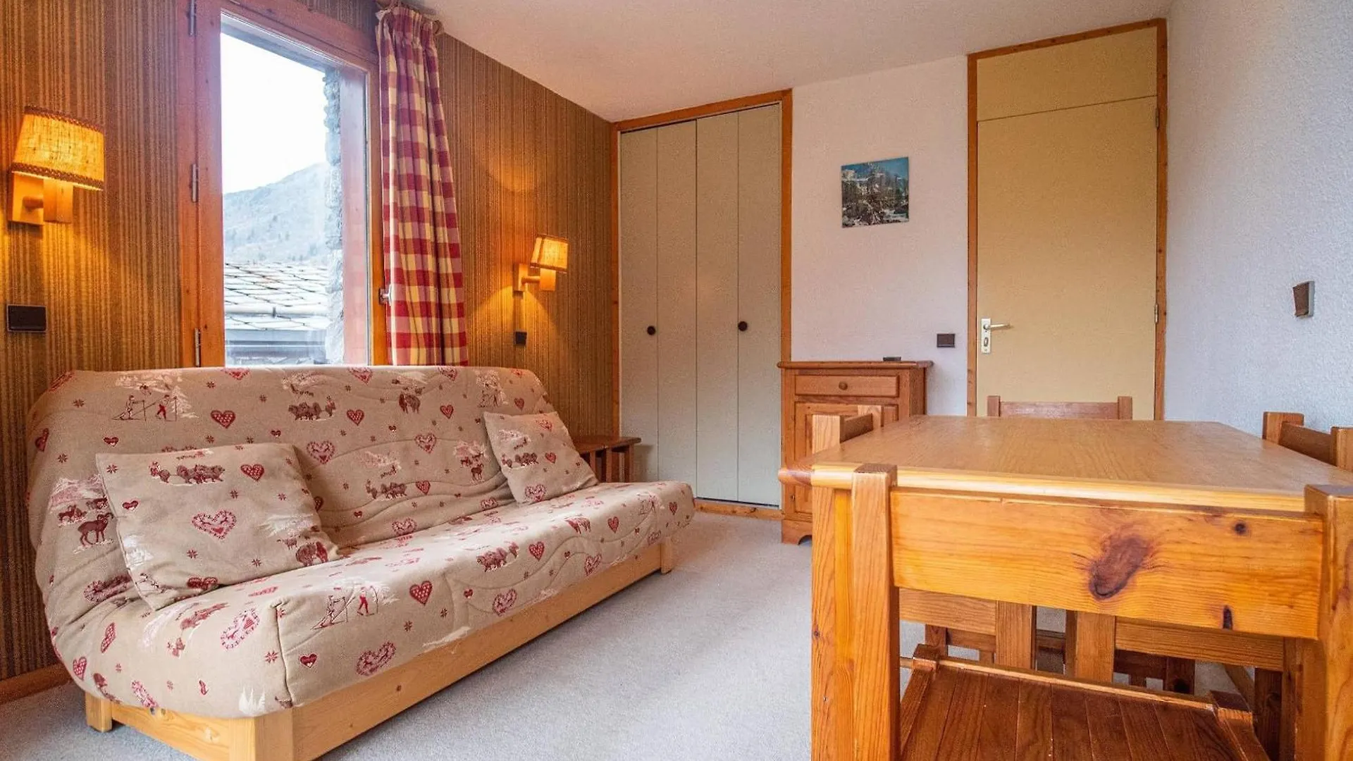 Apartment Studio Cabine Au Pied Des Pistes Avec Animaux Acceptes A Valmorel - Fr-1-356-304